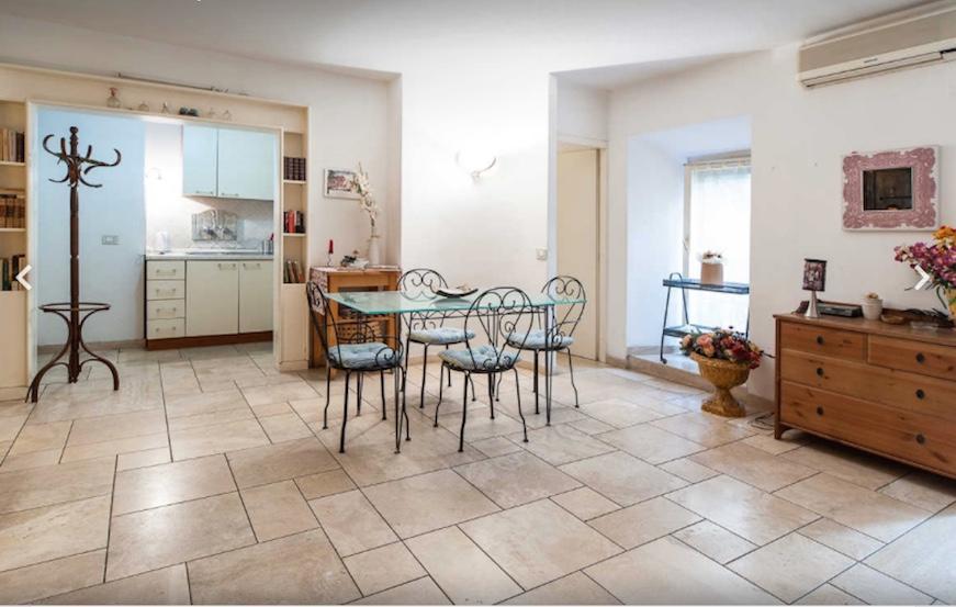 Appartamento Portico Roma